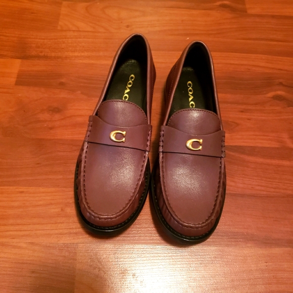 Coach "Jolene" Loafers * Maple ๐ซ * Size 6.5 * NWOT - Picture 2 of 6